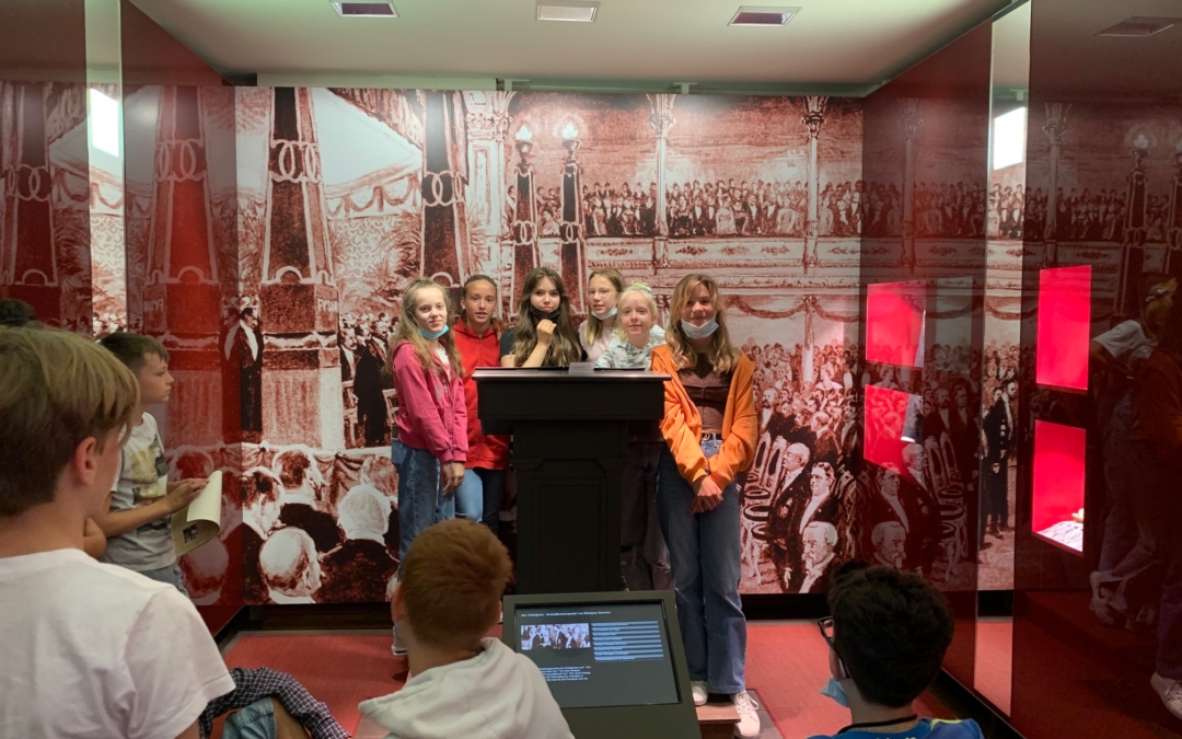 Projektwoche der 6c – Schüler führen Schüler im Deutschen Röntgen-Museum